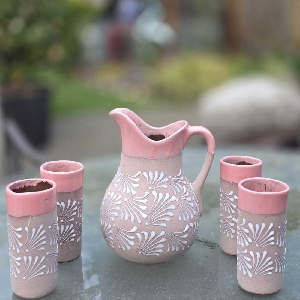 Handcrafted Pink Ceramic Pitcher and Tumbler Set - Cantaro Rosita Con Vasos